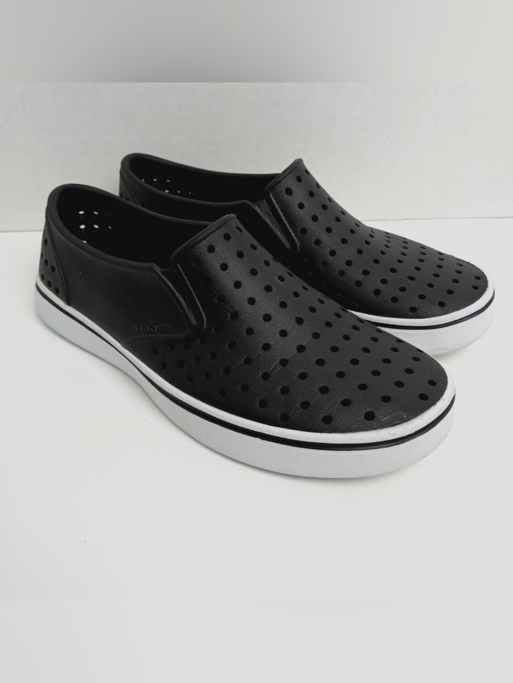Native Men's Black Slip-On Perforated Casual Shoes Black Size 8 Summer